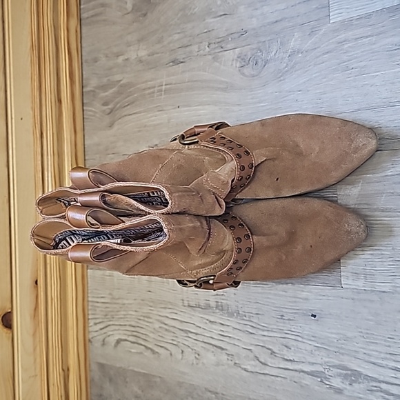 Dingo Women's Dancin Queen Tan Suede Pointed Toe Mid-Calf Boots Shoes Size 9 - Picture 6 of 9